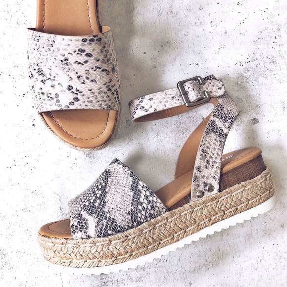 NEW! Snake Print Espadrille Flatform Sandal - Picture 2 of 3